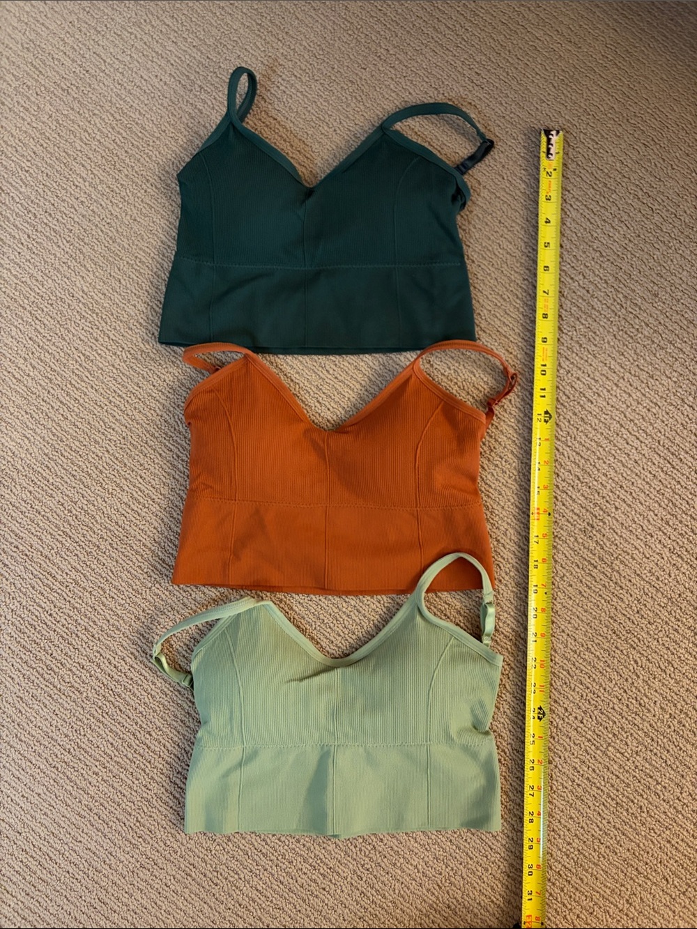Women's V-Neck Cropped Tank Top - Green
